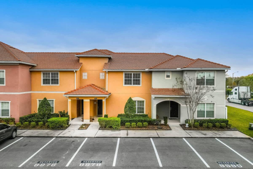 Paradise Palms Resort 98