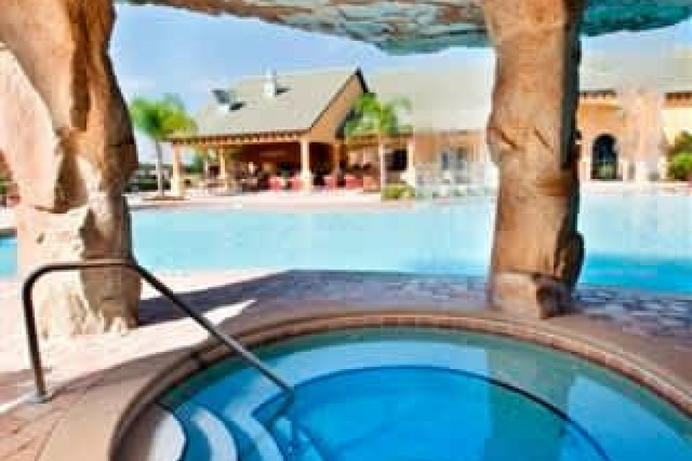 Paradise Palms Resort 98