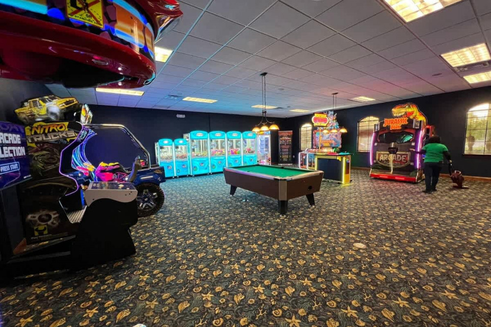 Paradise Palms Resort 98