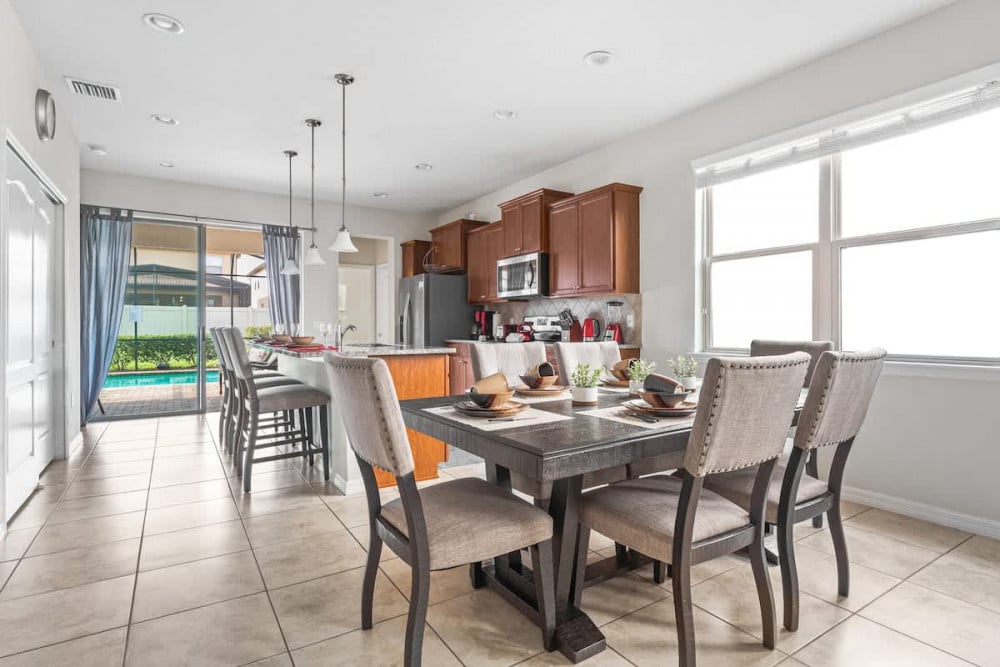 Windsor at Westside 1300