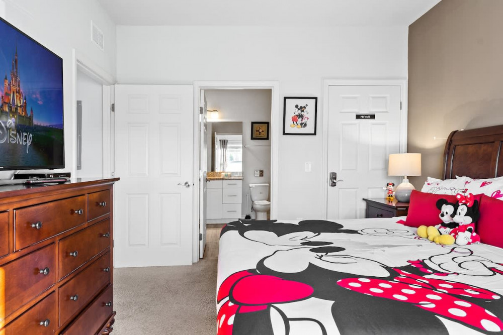 West Lucaya Village 21