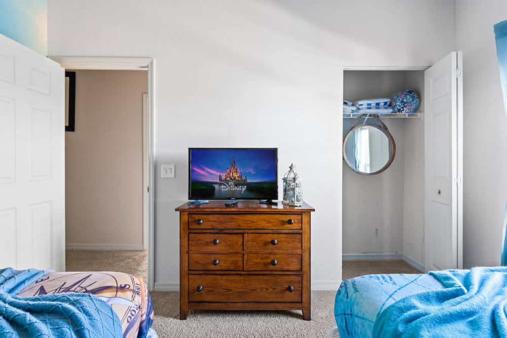 West Lucaya Village 21