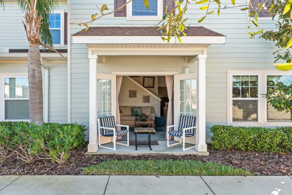 West Lucaya Village 21