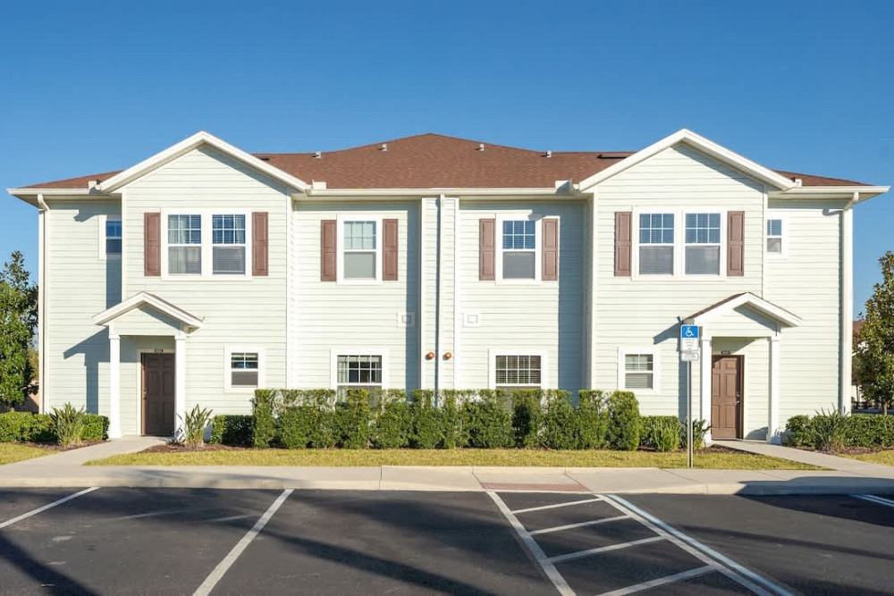 West Lucaya Village 21