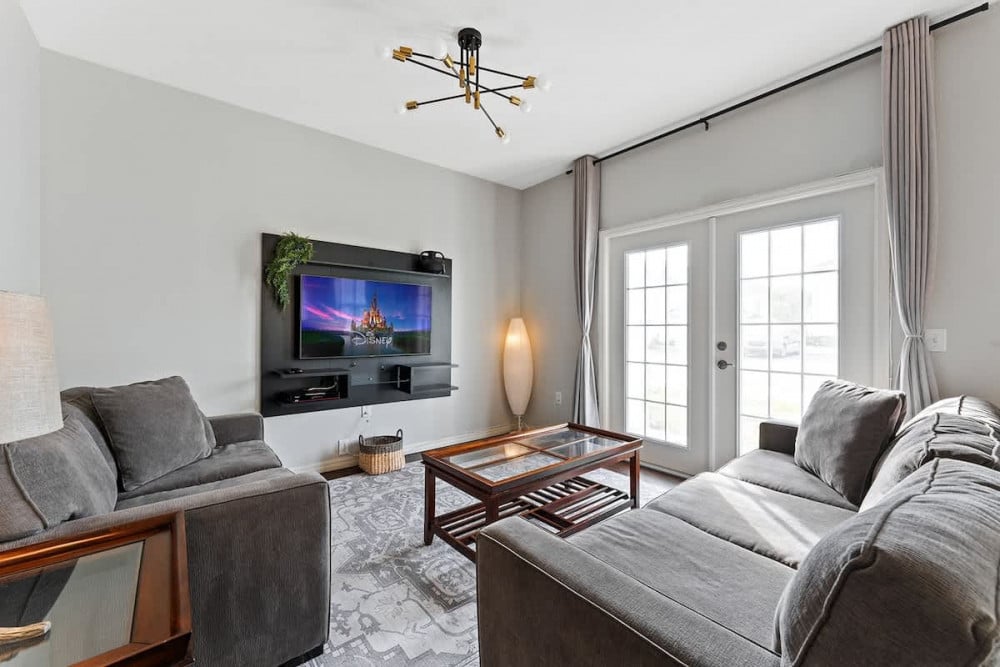 West Lucaya Village 83