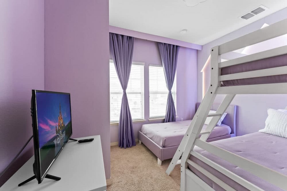 West Lucaya Village 83