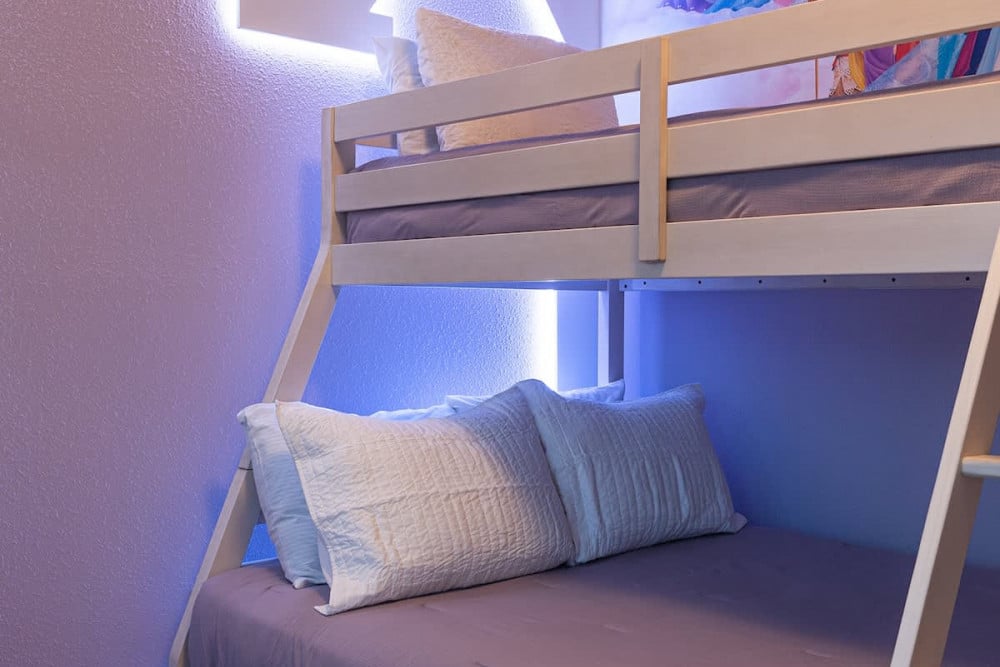 West Lucaya Village 83