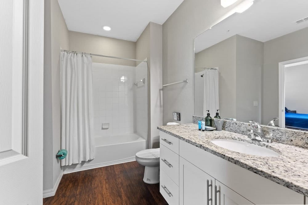 West Lucaya Village 83