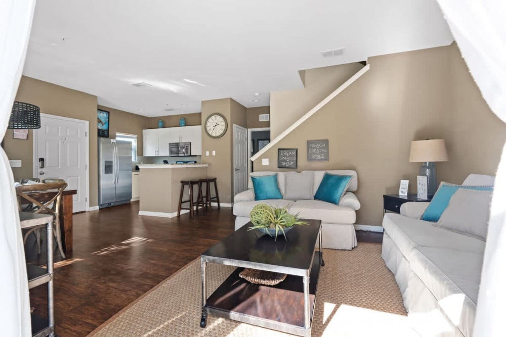 West Lucaya Village 19