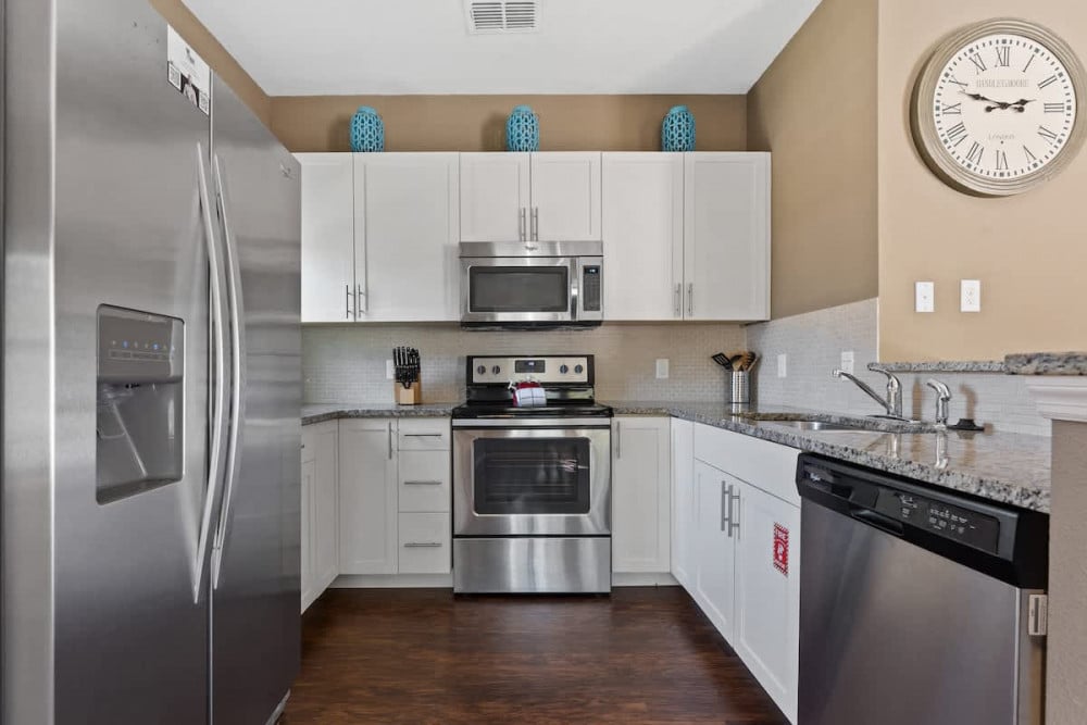 West Lucaya Village 19