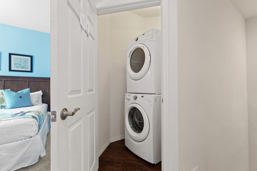 West Lucaya Village 19