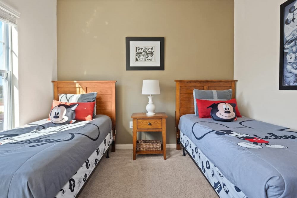 West Lucaya Village 19