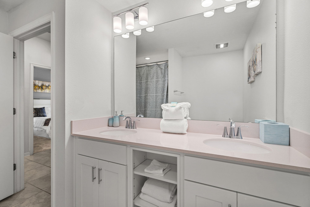 Storey Lake Resort 507