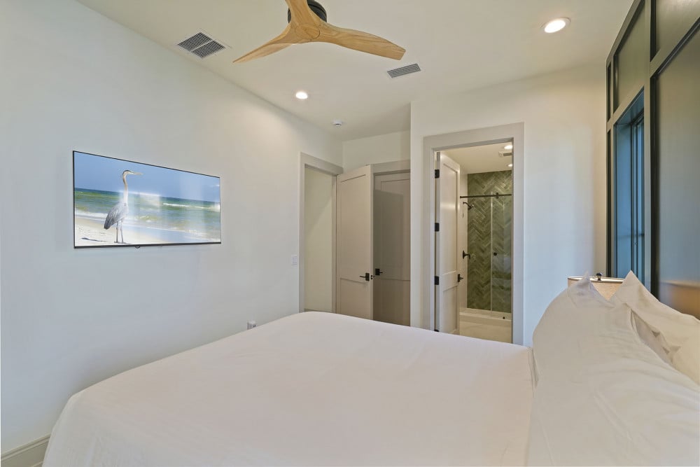 Blue Mountain Beach 33