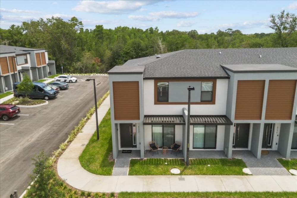 The Hub at Westside 11