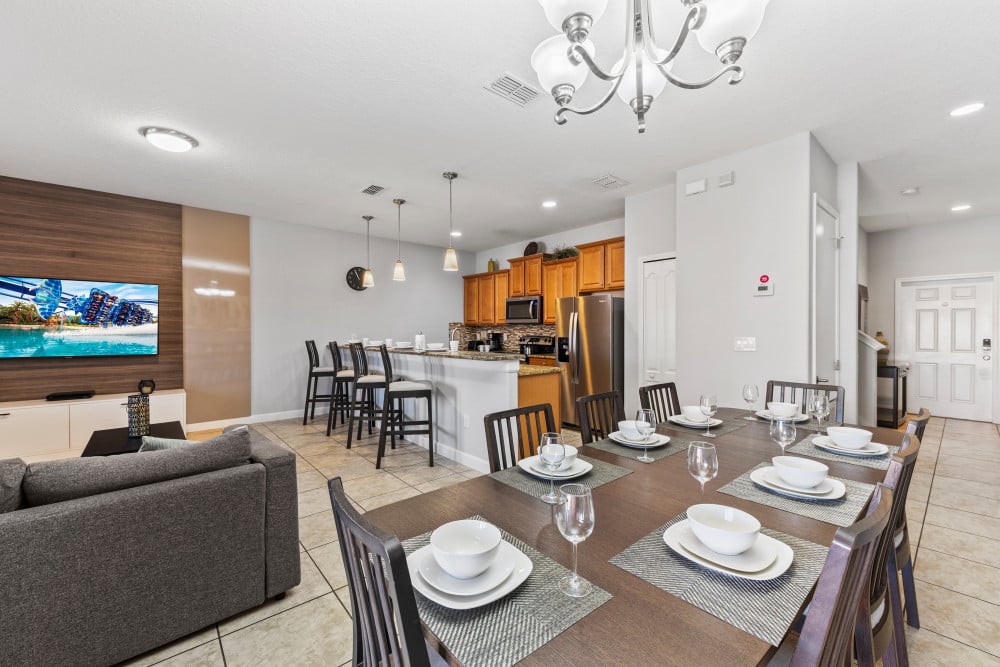 Paradise Palms Resort 101