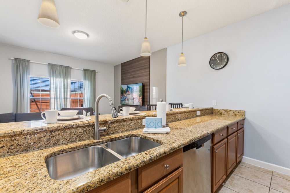 Paradise Palms Resort 101