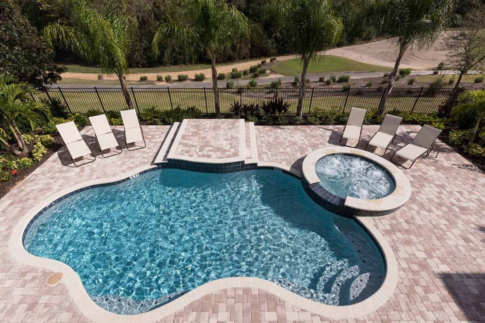 Reunion Resort 892