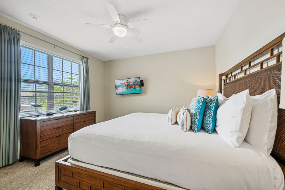 Reunion Resort 892
