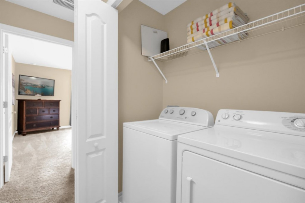 Paradise Palms Resort 99