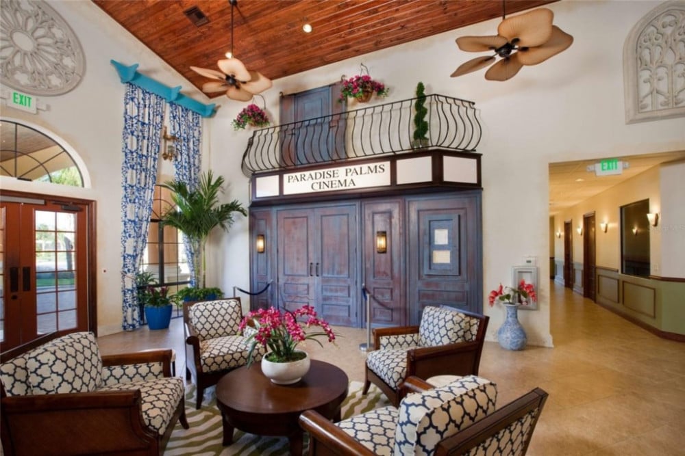 Paradise Palms Resort 99