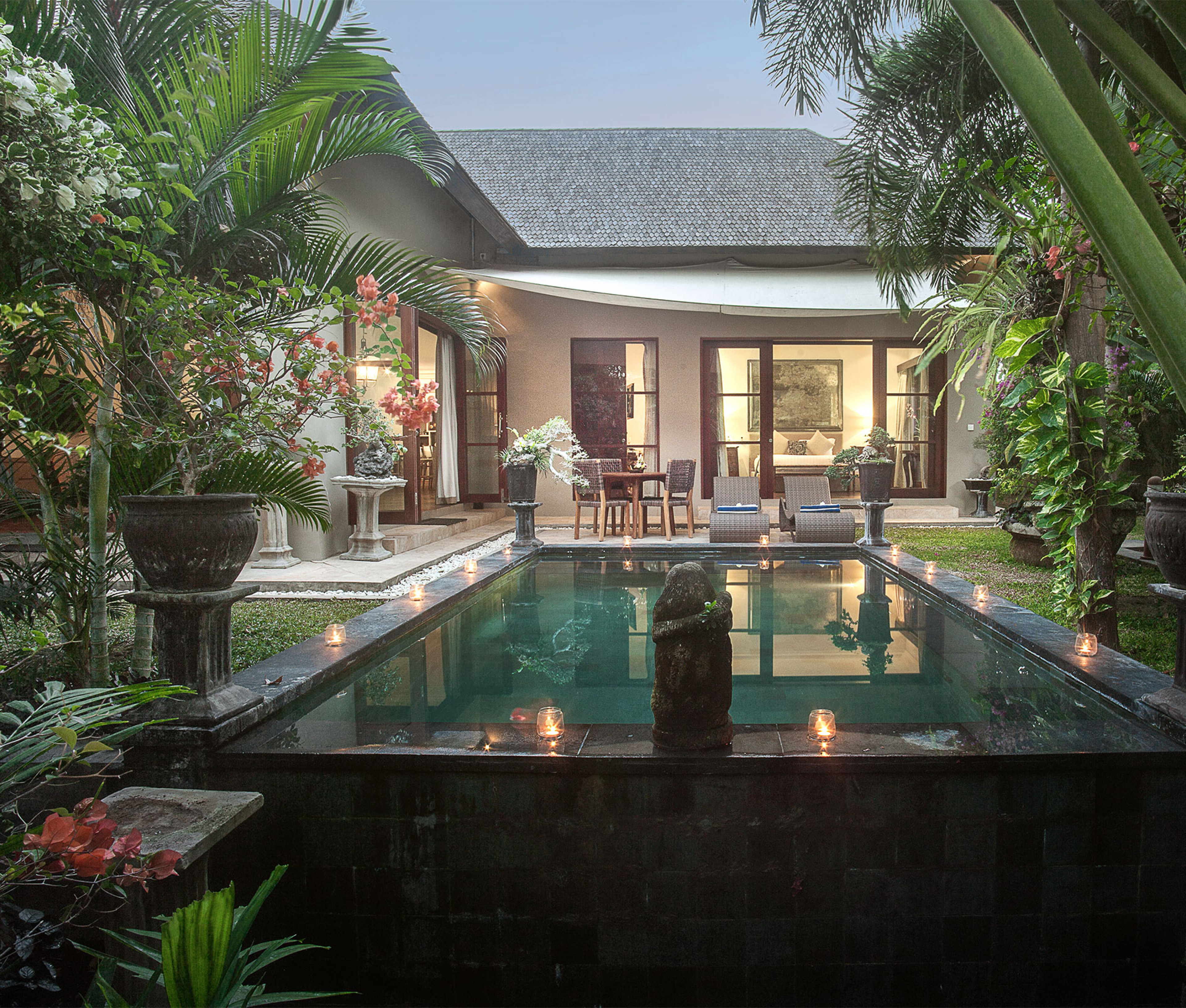 https://www.thetopvillas.com/destinations/indonesia/bali/canggu/canggu-1606-avalon-iii