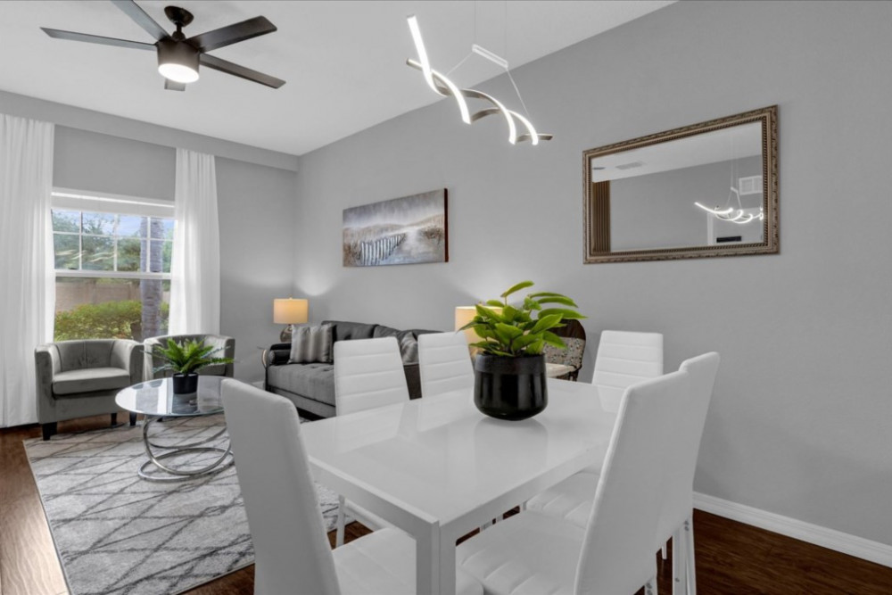 West Lucaya Village 32