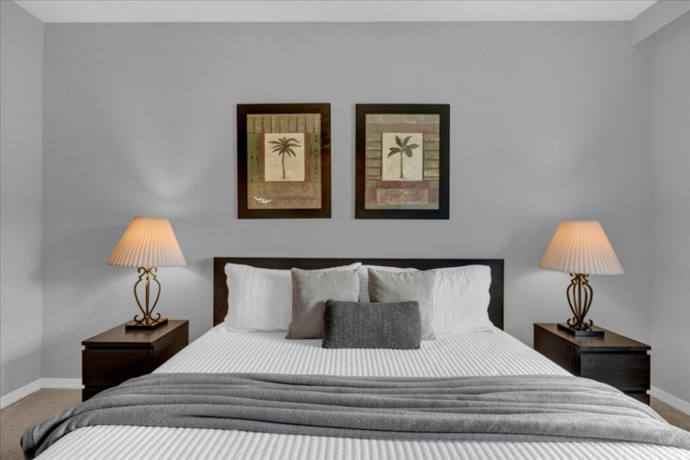 West Lucaya Village 32