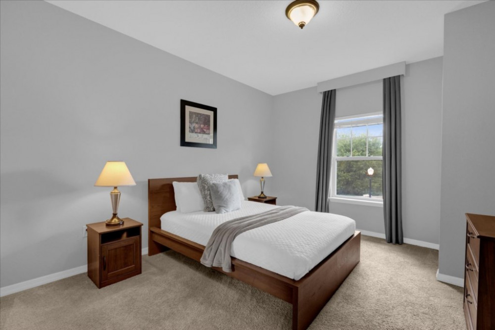 West Lucaya Village 32