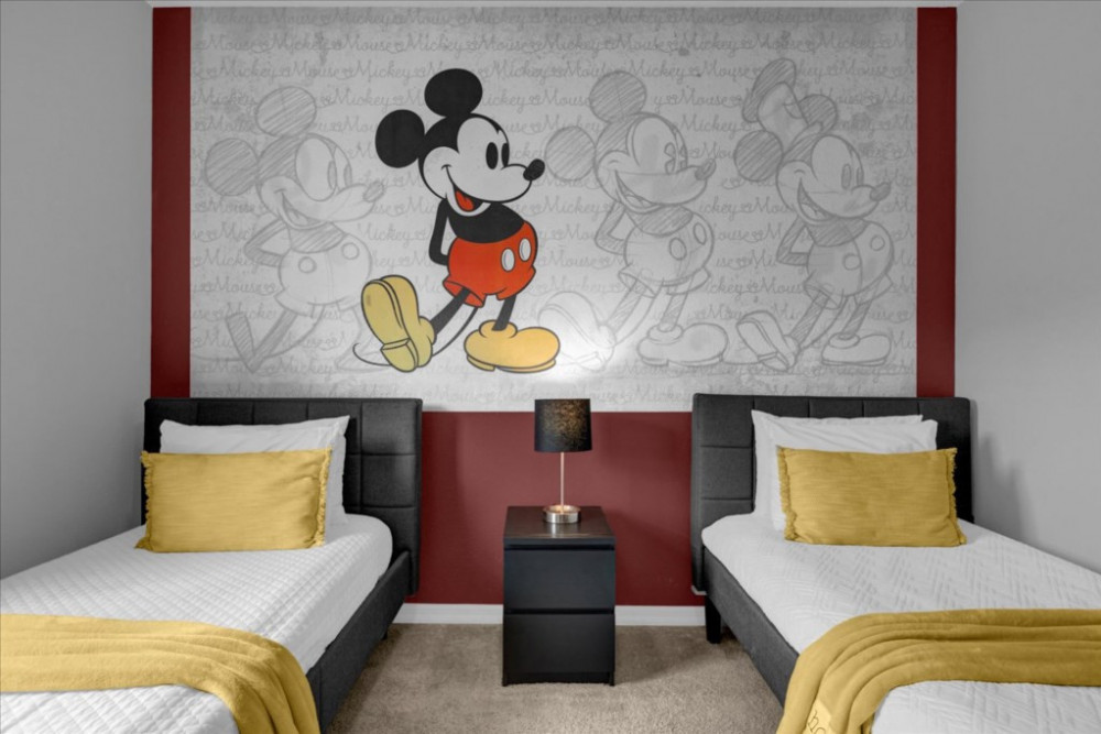 West Lucaya Village 32