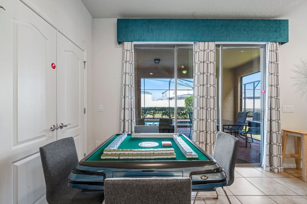 Windsor at Westside 1400