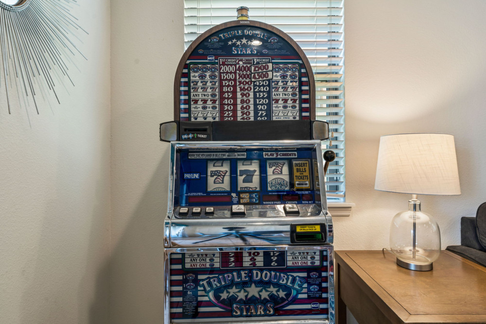 Windsor at Westside 1400