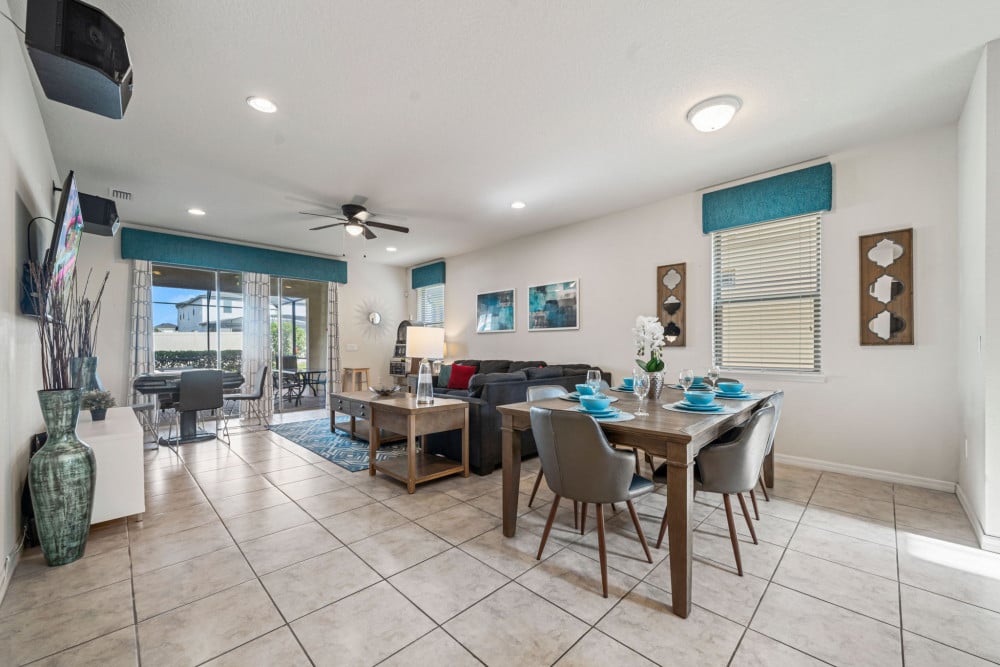 Windsor at Westside 1400