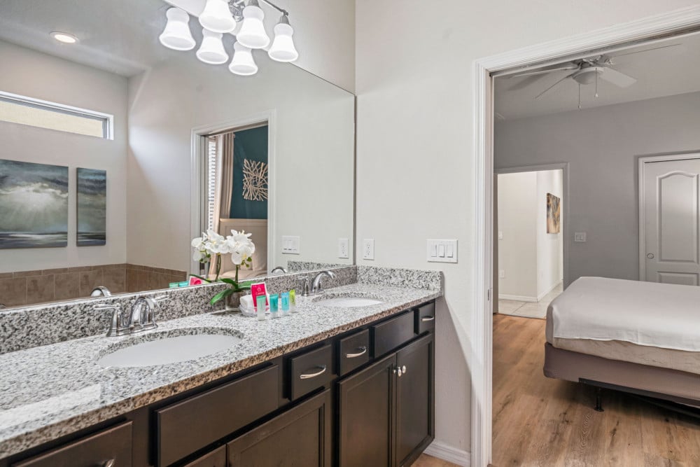 Windsor at Westside 1400