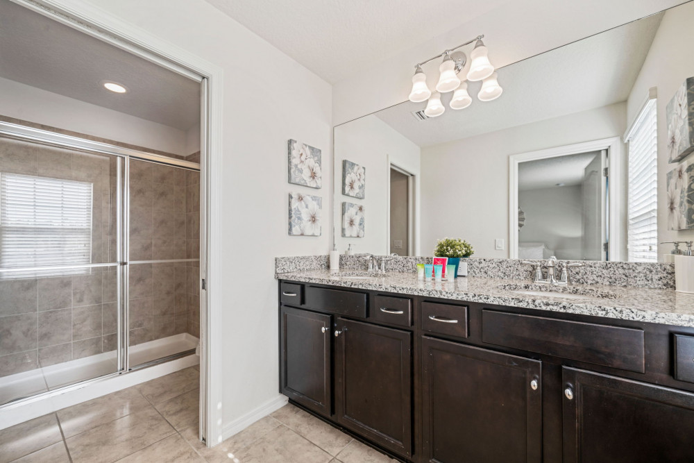 Windsor at Westside 1400