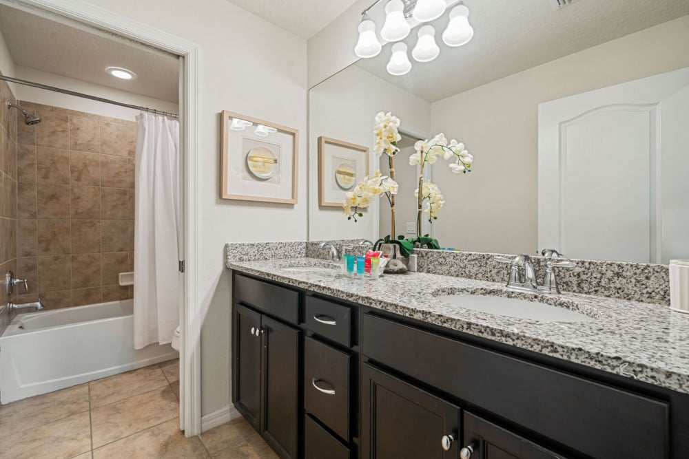 Windsor at Westside 1400