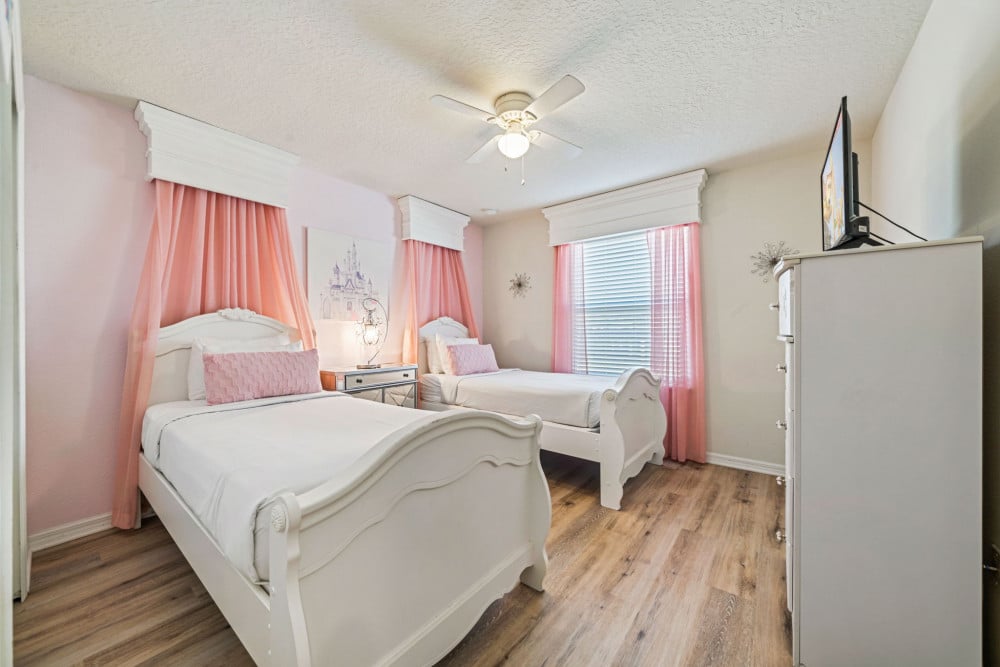 Windsor at Westside 1400