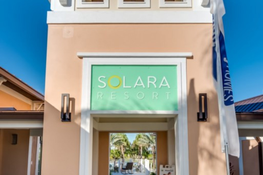 Solara Resort 320