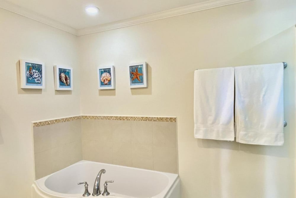 Palm Beach - Unit 111