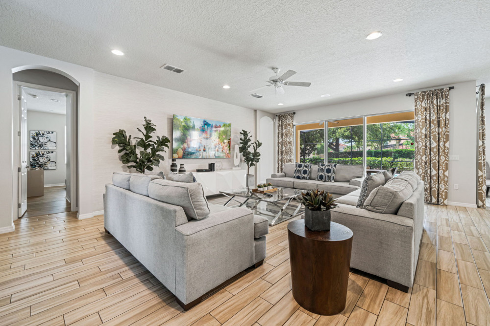 Solterra Resort 432