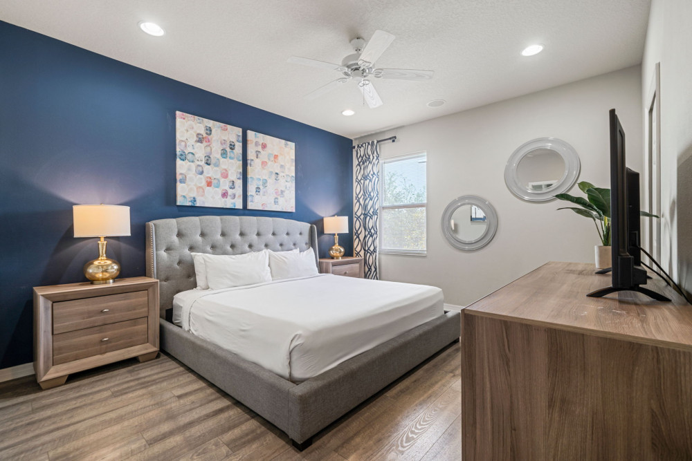 Solterra Resort 432