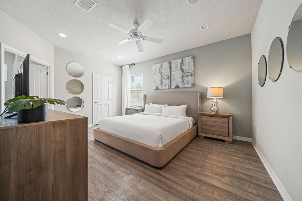 Solterra Resort 432