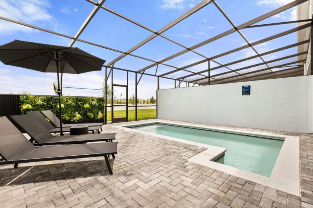 Windsor Cay 111