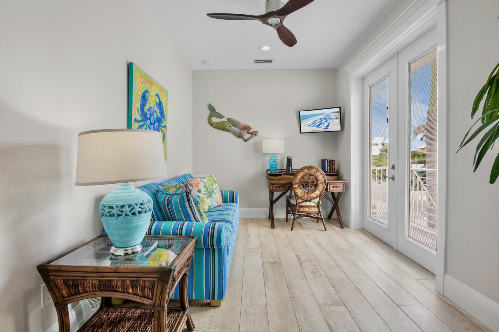 Holmes Beach 187