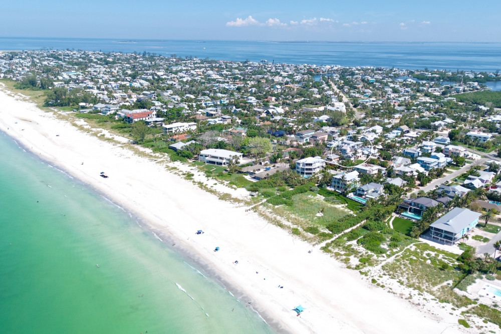 Holmes Beach 187