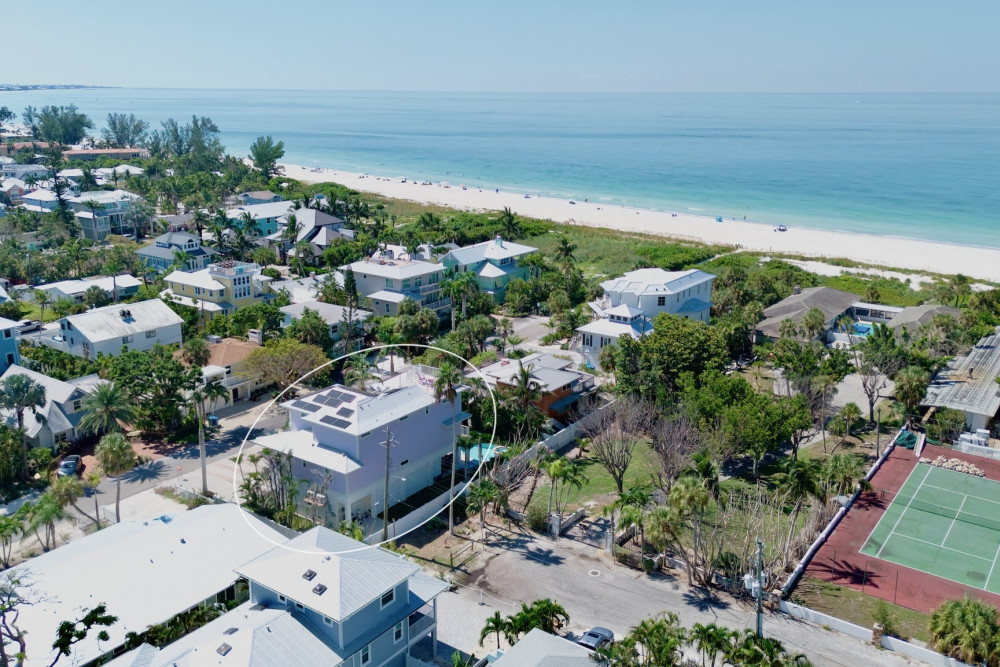 Holmes Beach 187