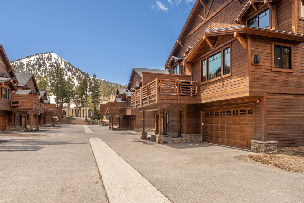 Mammoth Lakes 87