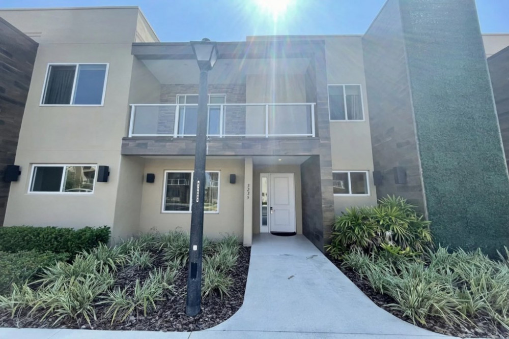 Magic Village Yards 11