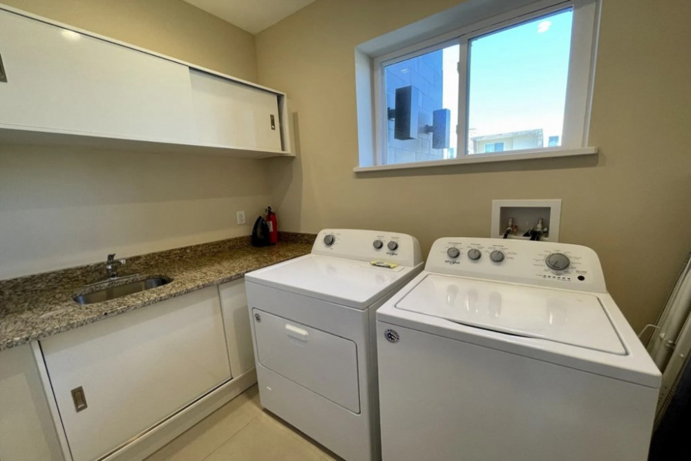 Magic Village Yards 11