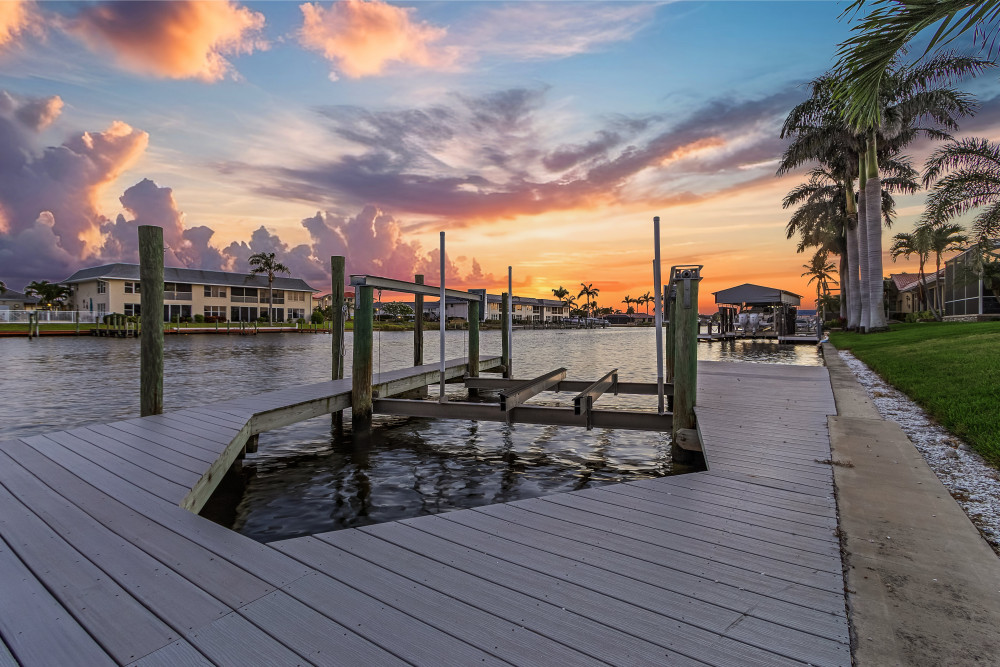 Cape Coral 941